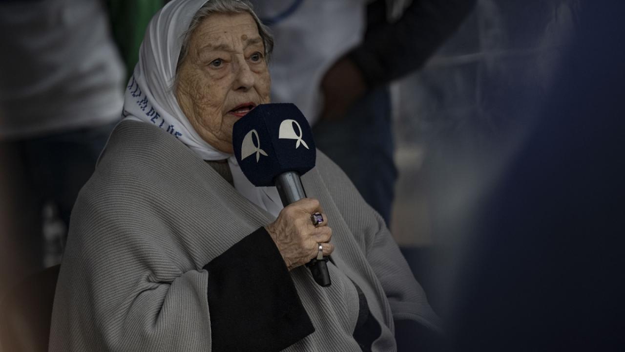 Argentina Declaró Tres Días De Duelo Por La Muerte De Hebe De Bonafini Madre De Plaza De Mayo 