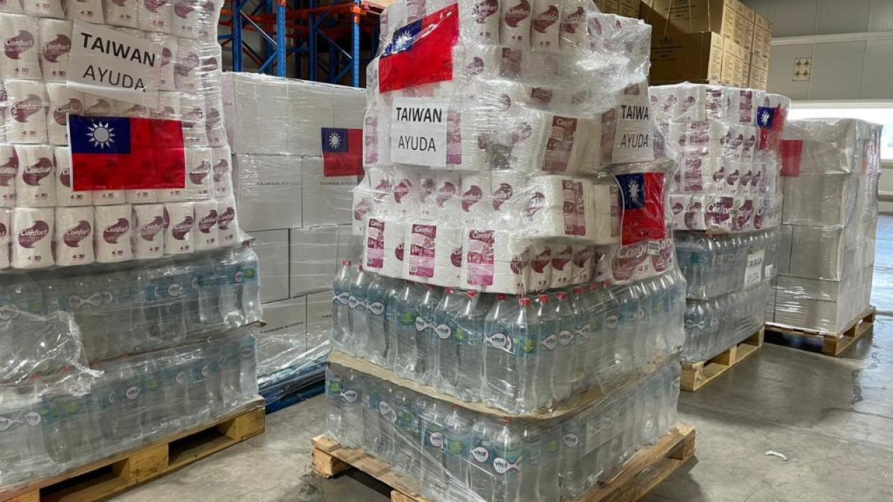 Taiwán ayuda a las miles de personas damnificadas por los incendios y  envía donaciones hacia el sur de Chile